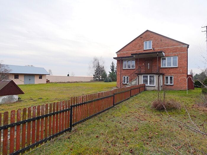 Dom 3-pokojowy na sprzedaż, Wandów