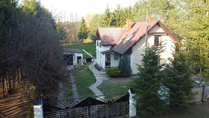 Dom 4-pokojowy na sprzedaż, Barycz Stara