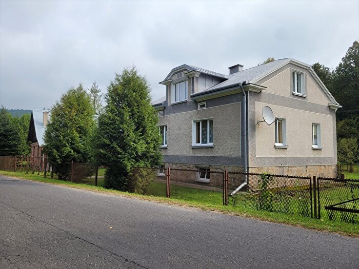 Dom 4-pokojowy na sprzedaż, Uście Gorlickie