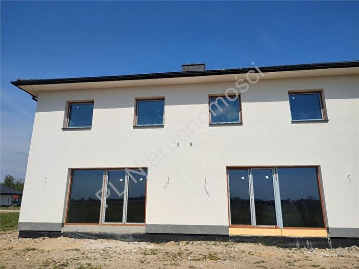 Dom 5-pokojowy na sprzedaż, Kosów