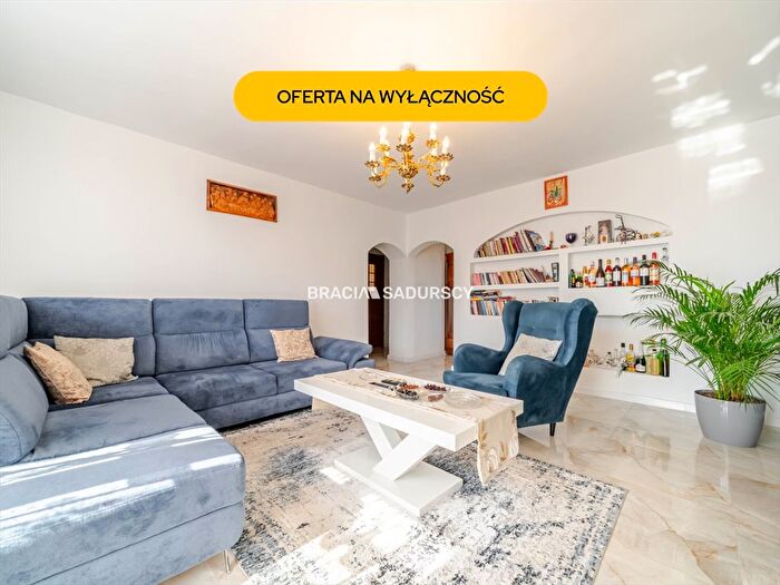 Dom 6-pokojowy na sprzedaż, Pawlikowice