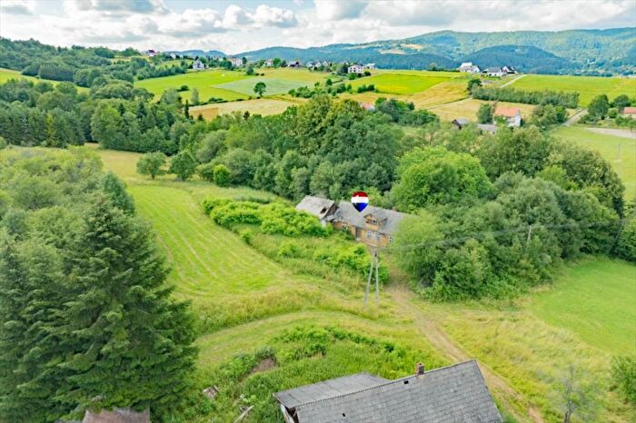 Dom 2-pokojowy na sprzedaż, Pisarzowa