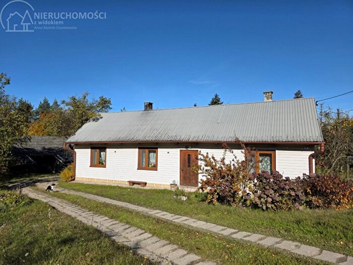 Dom 2-pokojowy na sprzedaż, Lubaszowa