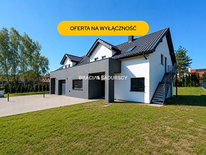 Mieszkanie 4-pokojowe na sprzedaż, Wieliczka – Kaczeńce
