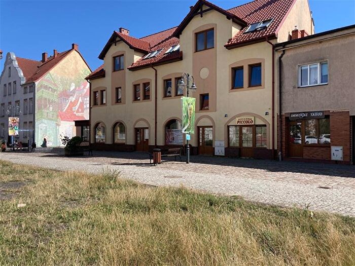 Dom 15-pokojowy na sprzedaż, Złocieniec