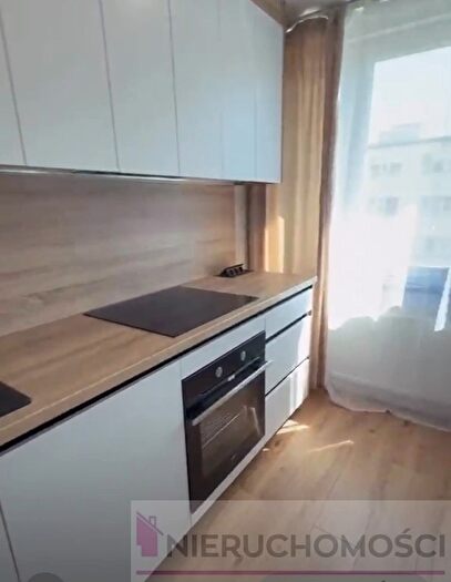 Mieszkanie 3-pokojowe na sprzedaż, Świdnica