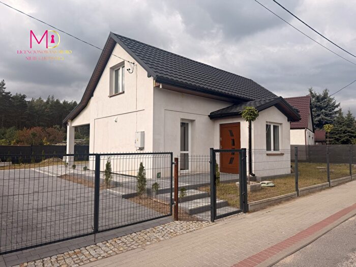 Dom 2-pokojowy na sprzedaż, Leśnictwo