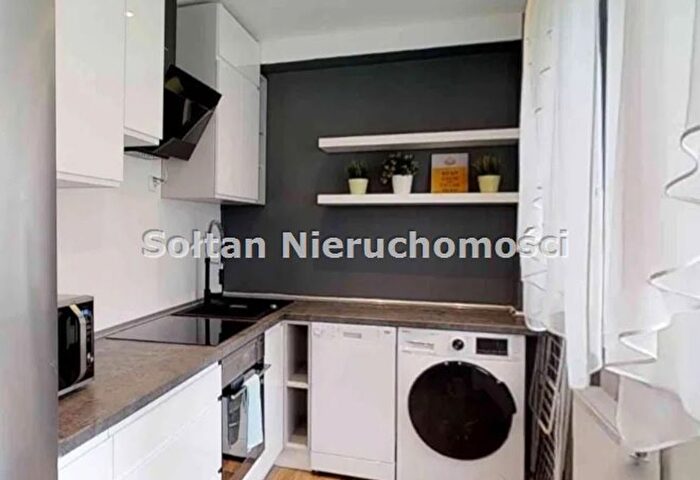 Mieszkanie 5-pokojowe na sprzedaż, Warszawa – Żelazna