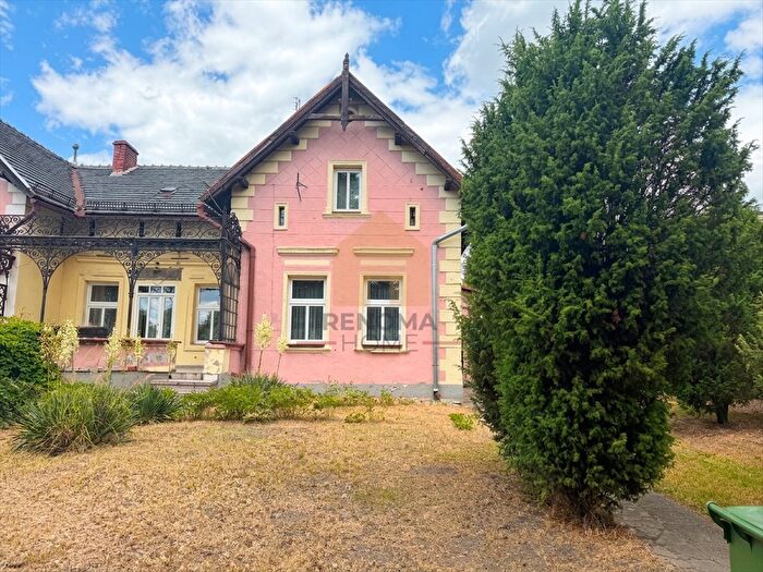 Dom 4-pokojowy na sprzedaż, Ziębice