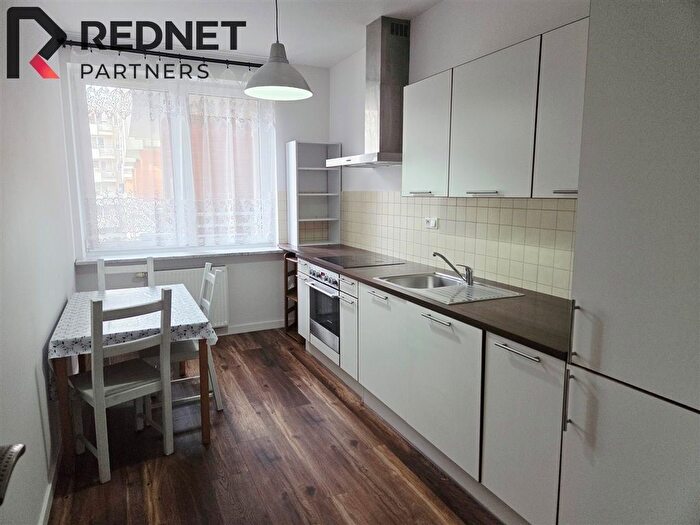 Mieszkanie 2-pokojowe do wynajęcia, Warszawa – Zawiszy