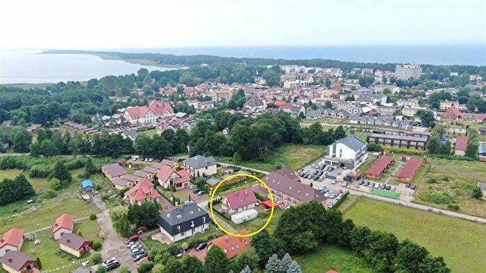 Dom 8-pokojowy na sprzedaż, Dąbki