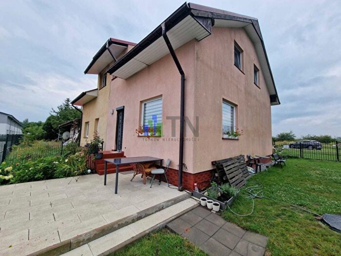 Dom 4-pokojowy na sprzedaż, Radwanice