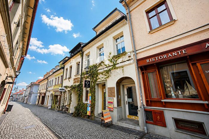 Dom 8-pokojowy na sprzedaż, Bielsko-Biała