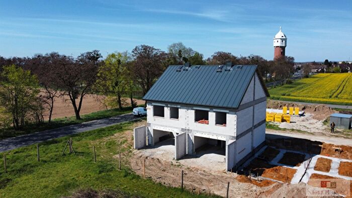 Dom 4-pokojowy na sprzedaż, Grodków