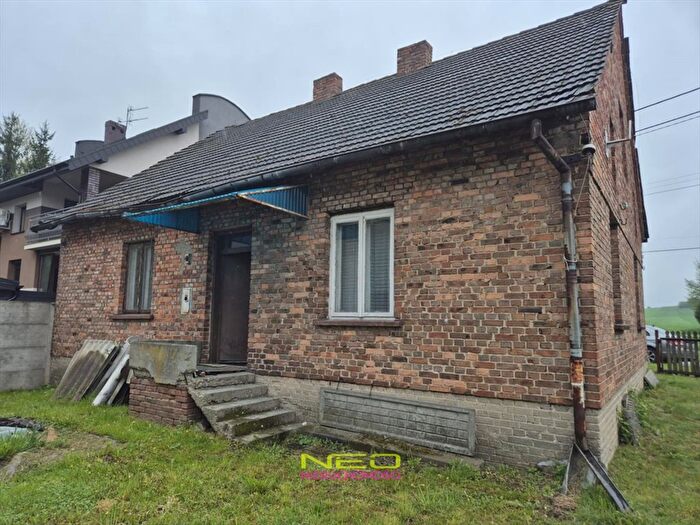 Dom 3-pokojowy na sprzedaż, Opatów
