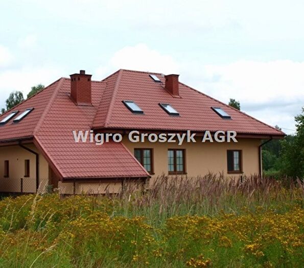 Dom 7-pokojowy na sprzedaż, Załuski