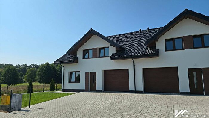 Dom 4-pokojowy na sprzedaż, Ustrobna