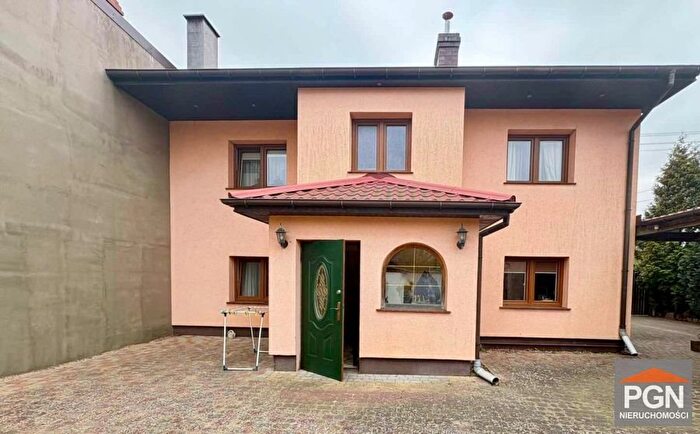 Dom 5-pokojowy na sprzedaż, Trzebiatów