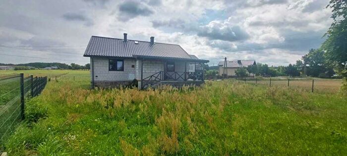 Dom 2-pokojowy na sprzedaż, Kozice