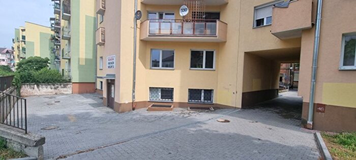 Mieszkanie 8-pokojowe na sprzedaż, Chełm