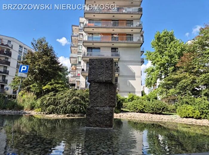 Mieszkanie 3-pokojowe na sprzedaż, Warszawa