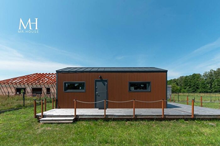 Dom 2-pokojowy na sprzedaż, Stary Adamów