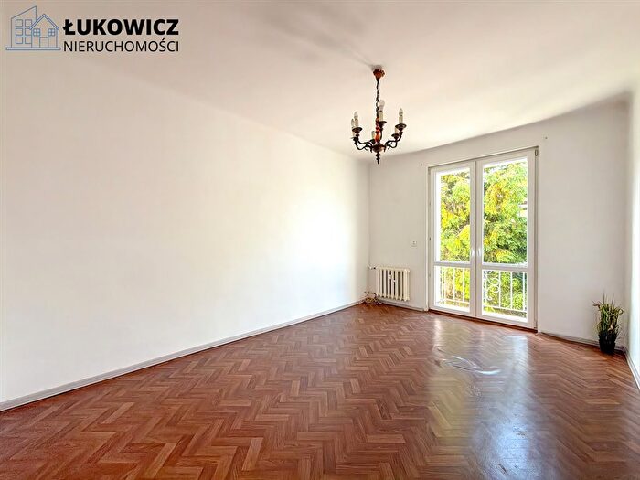 Mieszkanie 3-pokojowe na sprzedaż, Bielsko-Biała