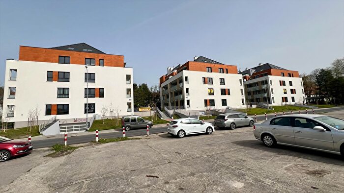 Mieszkanie 3-pokojowe na sprzedaż, Kołobrzeg