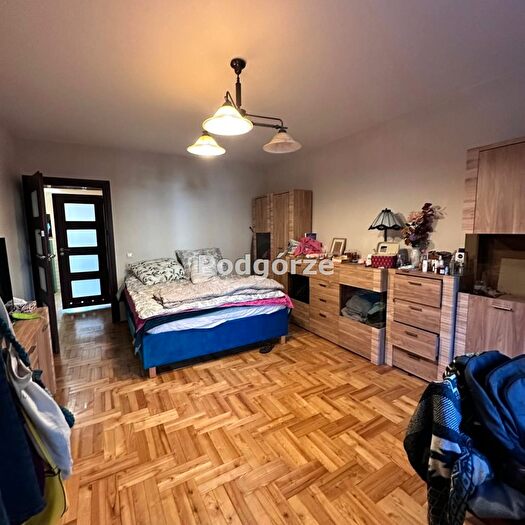 Mieszkanie 3-pokojowe na sprzedaż, Kraków – Sucha