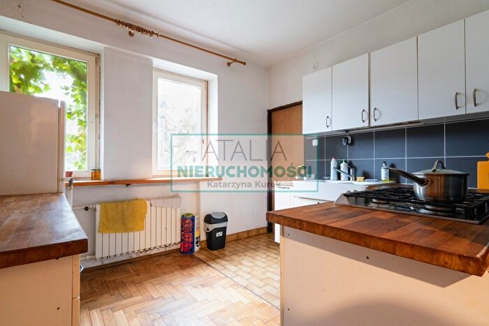 Dom 9-pokojowy na sprzedaż, Milanówek