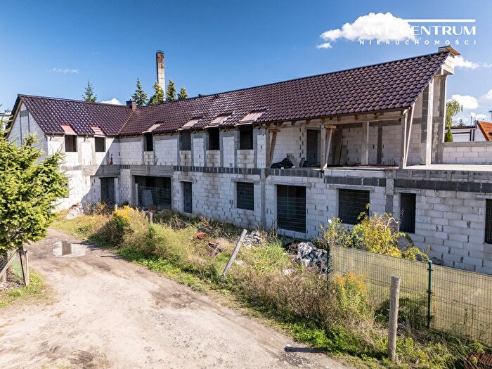 Dom 8-pokojowy na sprzedaż, Mrocza