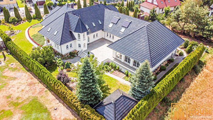 Dom 6-pokojowy na sprzedaż, Opole – Stepowa