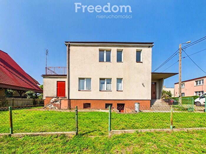 Dom 7-pokojowy na sprzedaż, Nidzica