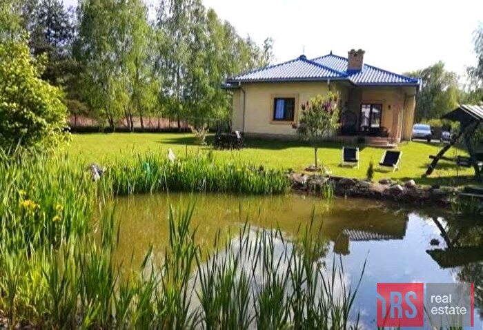 Dom 4-pokojowy na sprzedaż, Sobików