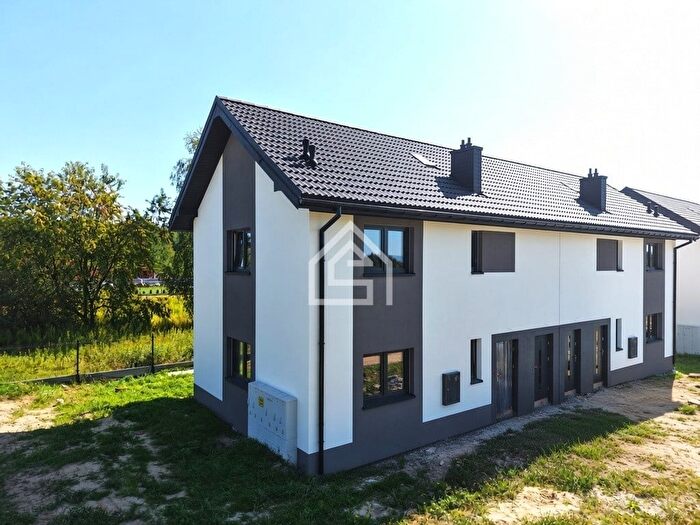 Mieszkanie 3-pokojowe na sprzedaż, Kłaj