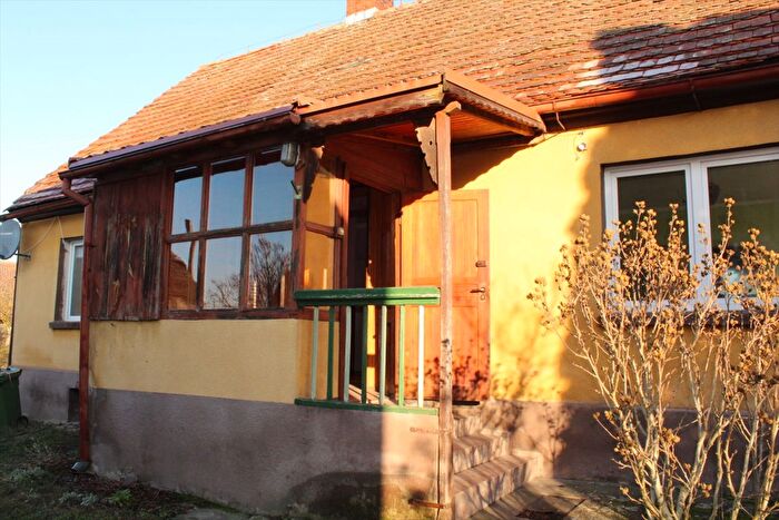 Dom 4-pokojowy na sprzedaż, Lipinki