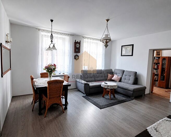 Mieszkanie 3-pokojowe na sprzedaż, Świdnica