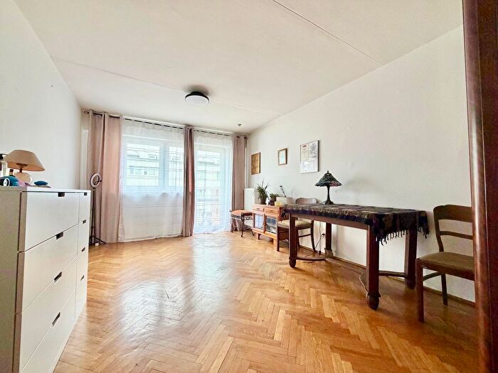 Mieszkanie 2-pokojowe na sprzedaż, Warszawa – Suwalska