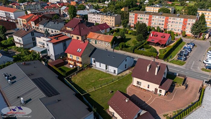 Dom 3-pokojowy na sprzedaż, Szczucin