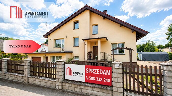 Dom 7-pokojowy na sprzedaż, Lipka