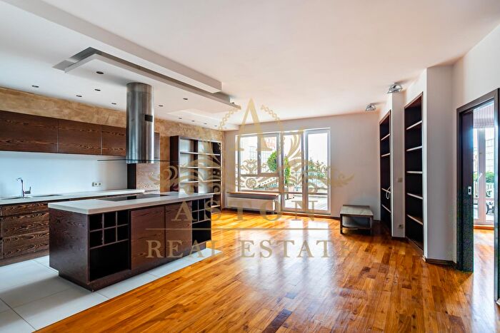 Mieszkanie 4-pokojowe do wynajęcia, Warszawa – Jana Pawła Woronicza