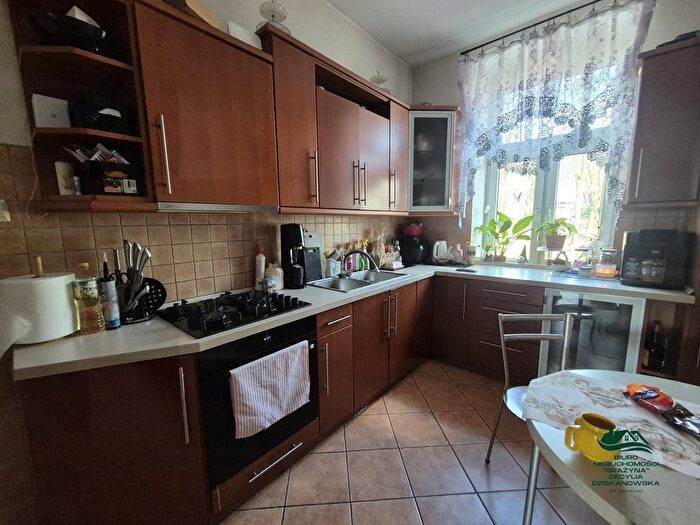 Mieszkanie 3-pokojowe na sprzedaż, Aleksandrów Kujawski