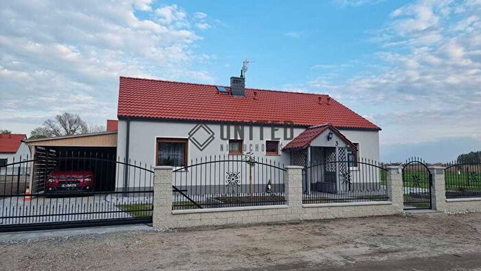 Dom 5-pokojowy na sprzedaż, Miłoszyce
