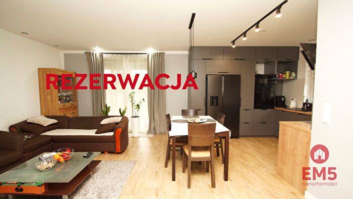Dom 4-pokojowy na sprzedaż, Kuriany