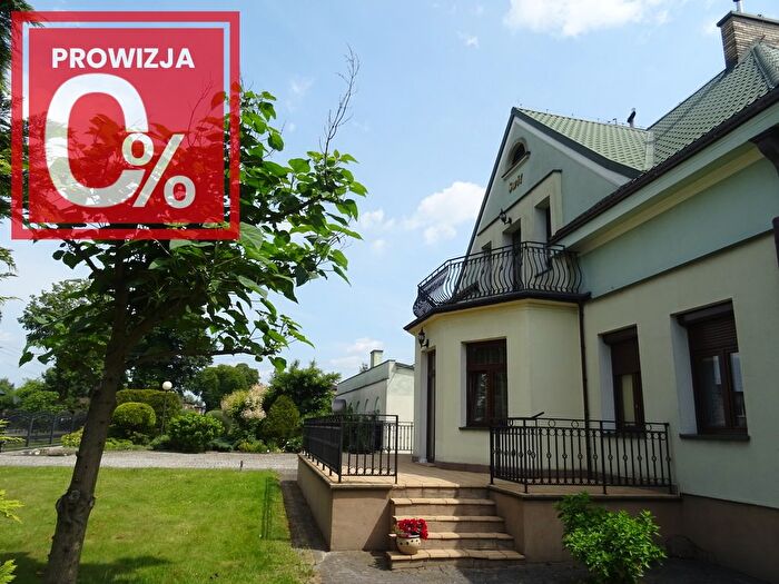 Dom 6-pokojowy na sprzedaż, Poniatów