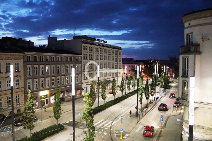 Mieszkanie 3-pokojowe na sprzedaż, Poznań – Podgórna