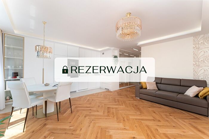 Mieszkanie 3-pokojowe na sprzedaż, Kraków – Piotra Borowego