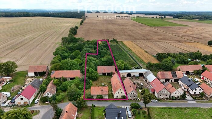 Dom 3-pokojowy na sprzedaż, Roszkowice
