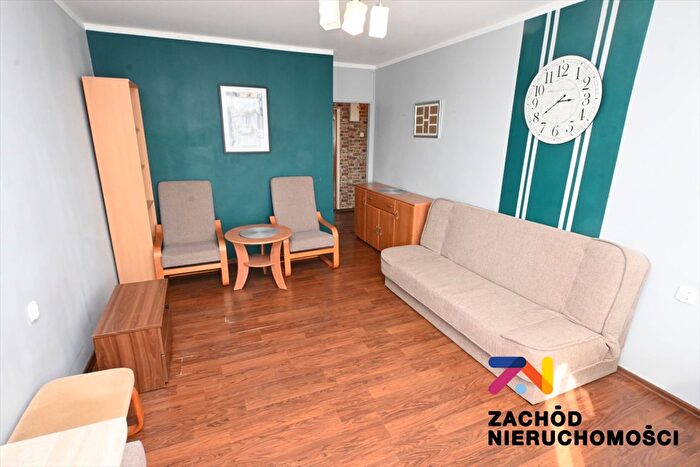 Mieszkanie 3-pokojowe na sprzedaż, Zielona Góra