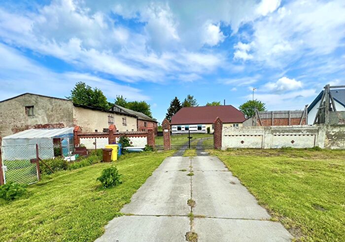 Dom 3-pokojowy na sprzedaż, Niekanin